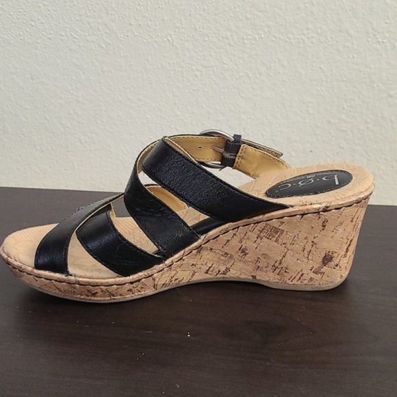 b.o.c. Black Strappy Sandals - Picture 2 of 8